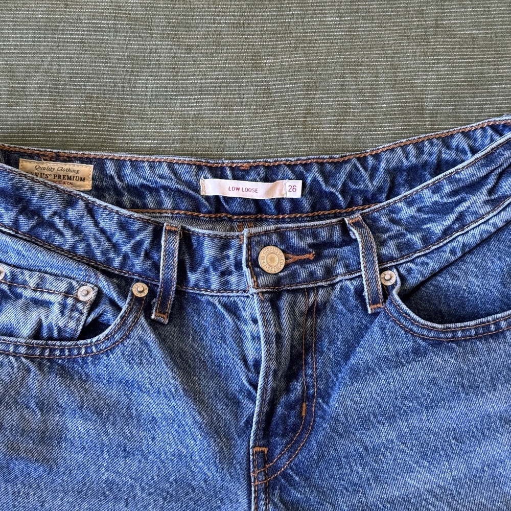 Levi's Low Loose - W26 L30